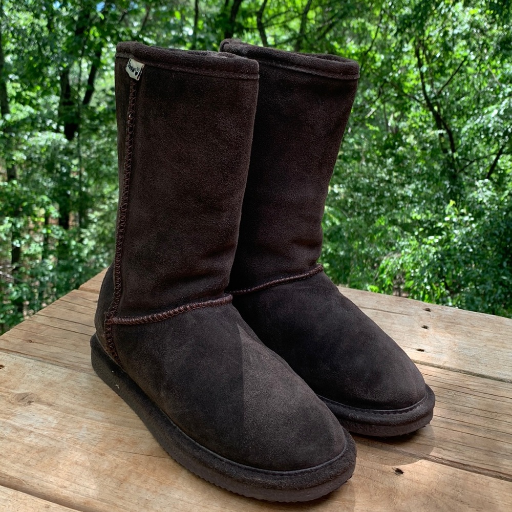 NWOB BEARPAW BROWN SUEDE BOOTS Sz 7
